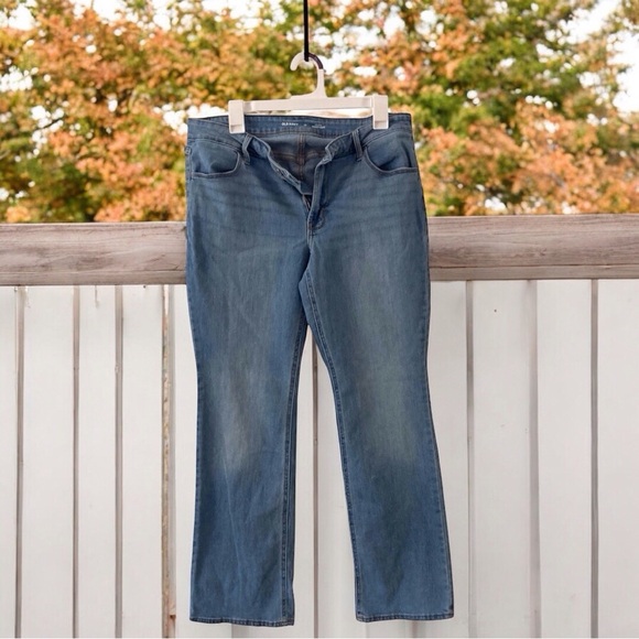 Old Navy Jeans Womens 12 Boot Cut Wide leg baggie Jeans cabincore streetwear - Picture 2 of 4